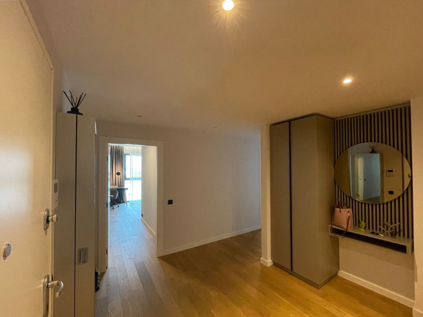 One Herăstrău Towers | Apartament premium cu 3 camere și terasă - Poză 12