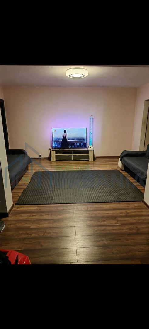 Apartament 3 camere, 80 mp, zona Podul de Piatră, mobilat și utilat - Poză 1