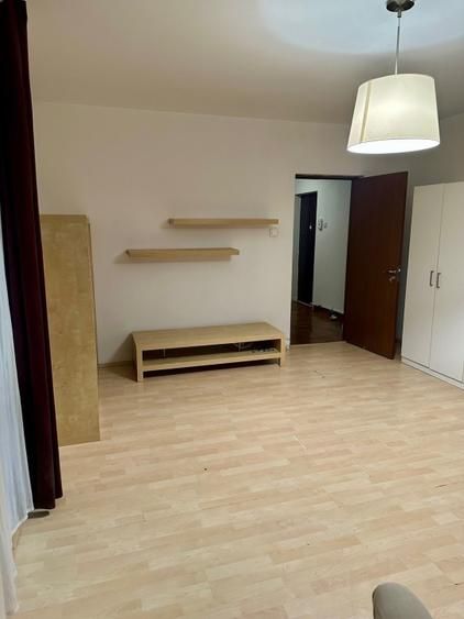 Apartament 2 camere  Calea Vitan-Bloc anvelopat - Poză 4