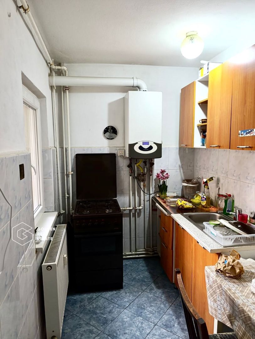 Apartament o camera, suprafață 45 mp, Zona Gării, centrala proprie - Poză 3