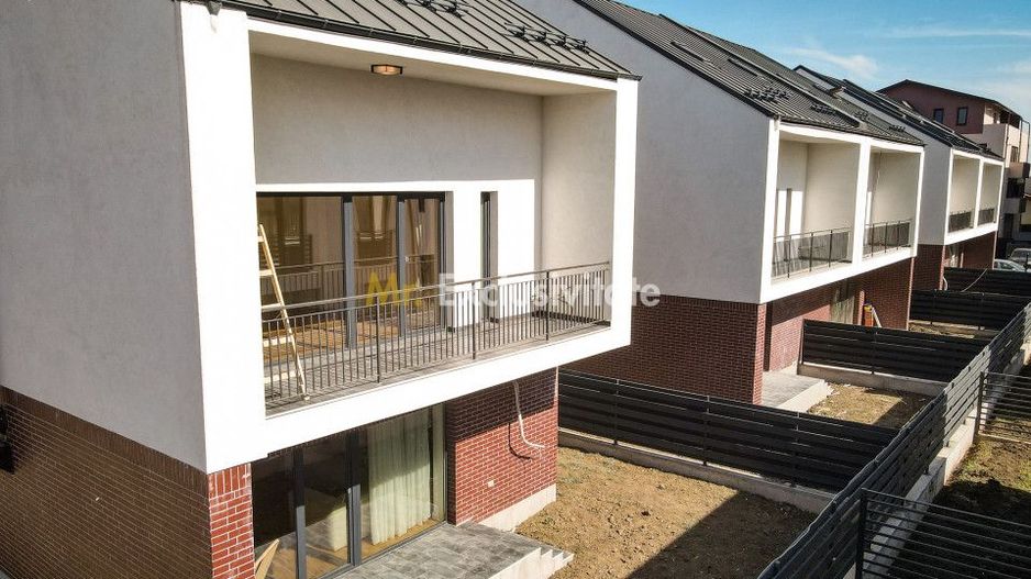 Vila Otopeni central, 222 mp cu gradina - Poză 5
