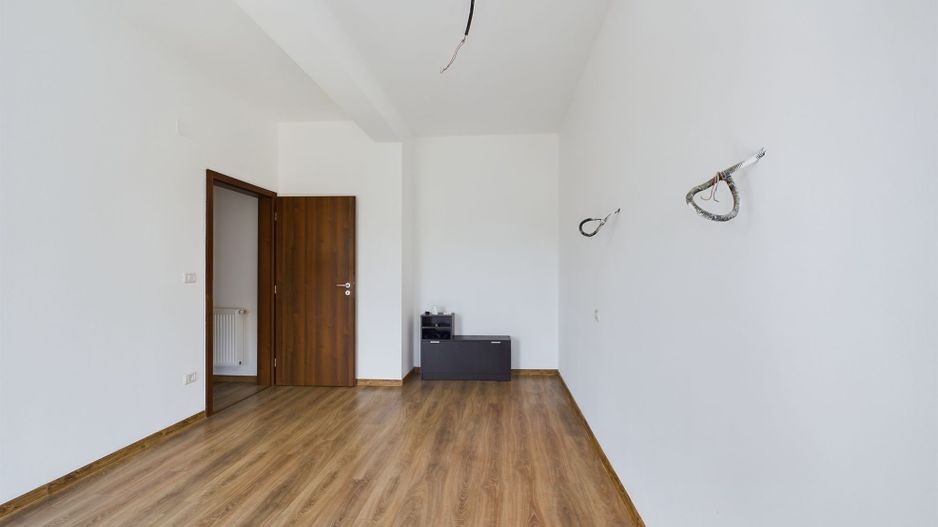 Apartament cu 2 camere in Giroc - Poză 3