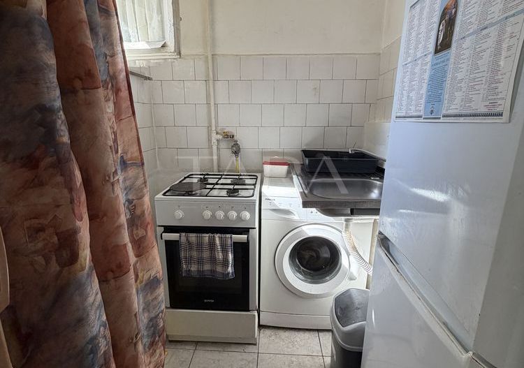 Apartament cu 2 camere, etaj 1, zona Interservisan. - Poză 6