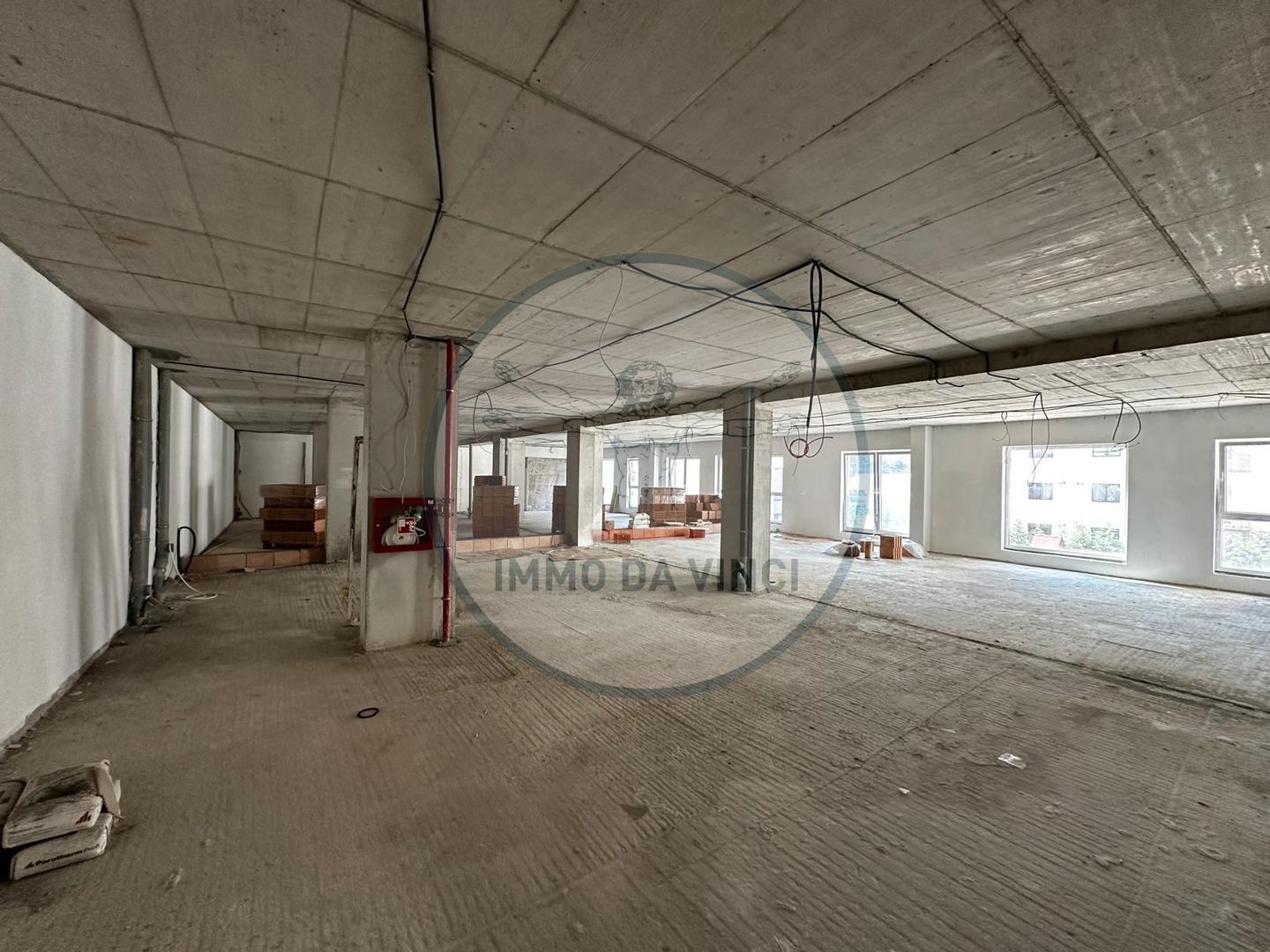 Spatiu comercial/birouri, 142 mp,194 mp cladire ultra moderna-Marasti - Poză 20