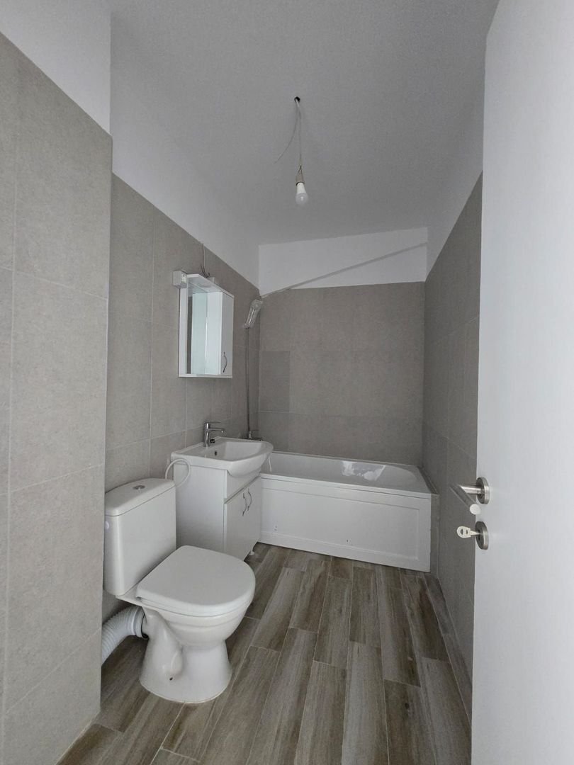 Apartament 3 camere-gata de mutare-Berceni! - Poză 11