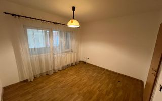 Apartament 4 camere, zona linistita - Poză 5