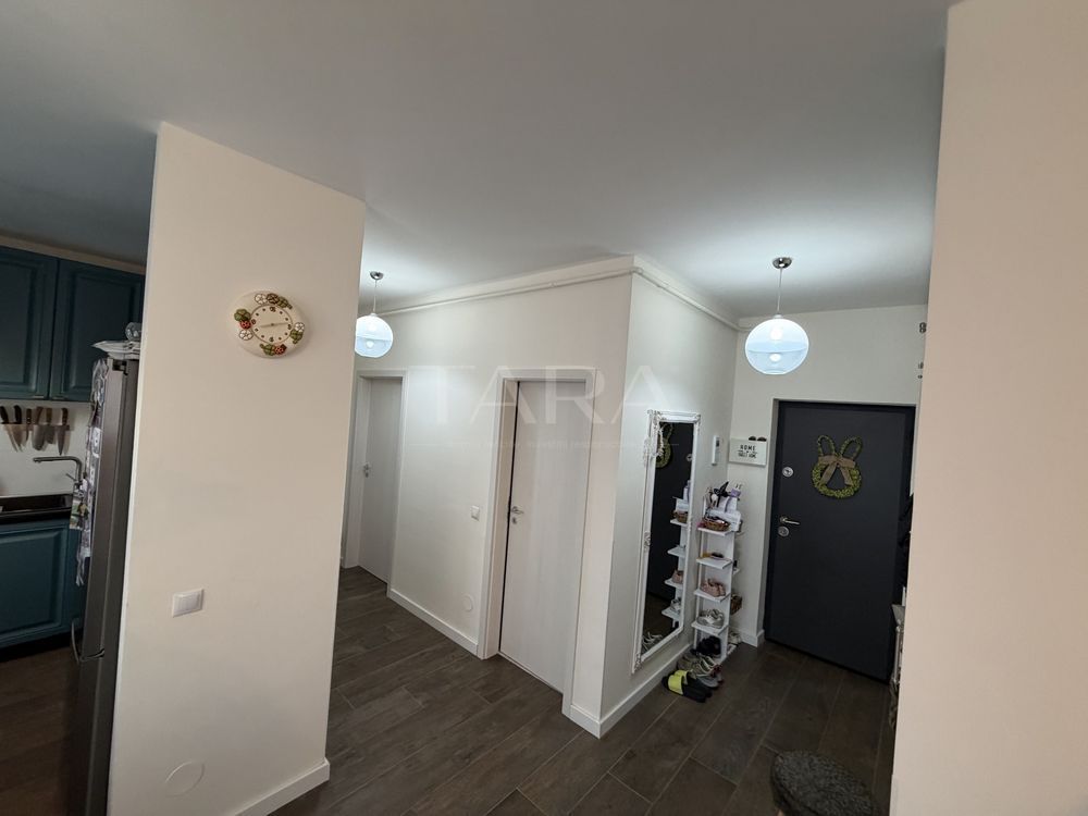 Apartament decomandat cu 3 camere, 2 terase de 10 mp, parcare și boxă. - Poză 4