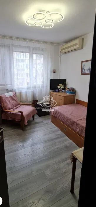 Apartament 4 camere decomandat in zona Brancoveanu | Centrala | Parcare - Poză 2