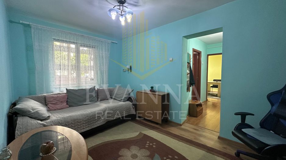 Apartament 3 camere | str. Ghioceilor | semidecomandat - Poză 1