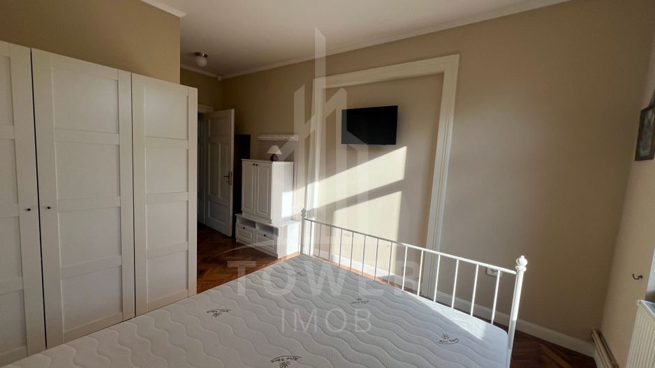 Apartament 3 camere la casă, curte proprie, Parcul Sub Arini - Poză 6