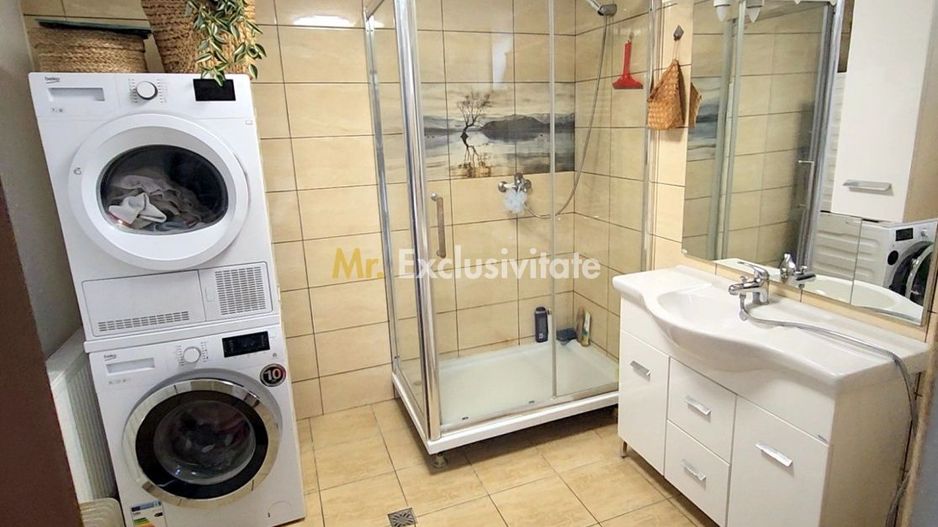 Vila 290mp + 4 spatii comerciale/chiriasi /depozitare, teren 1401 mp, acces DN1 - Poză 12