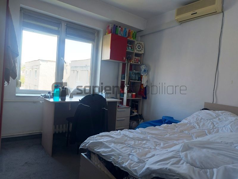 Ap.cu 4 camere, tip D - B-dul Stefan cel Mare - Poză 12