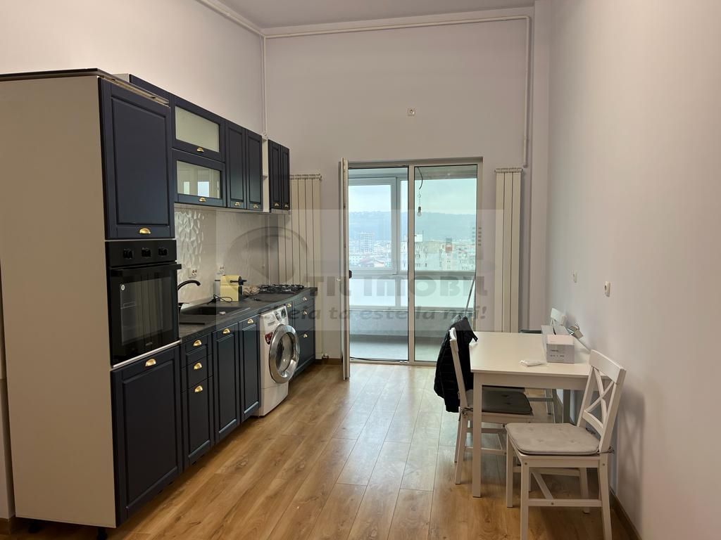 Apartament 4 camere - 85mp - Pacurari -Alpha Bank - Poză 2