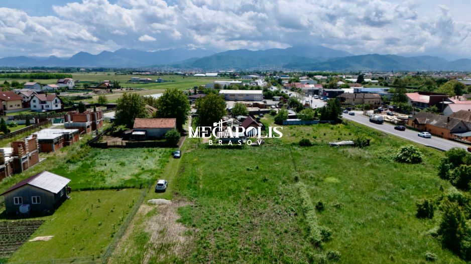 Teren Intravilan | Drum de servitudine | 872 MP - Poză 2