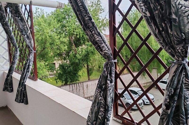 AP. 2 CAMERE - POPEST-LEORDENI, PET-FRIENDLY, PARCARE INCLUSA, MODERN - Poză 5
