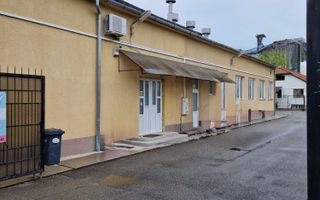 Central hala de inchiriat 400 mp/Oradea - Poză 1