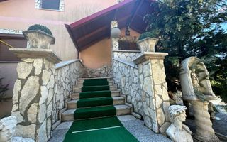 Vila impresionanta Husi + 2835 mp teren, P+1+M, constructie deosebita - Poză 13