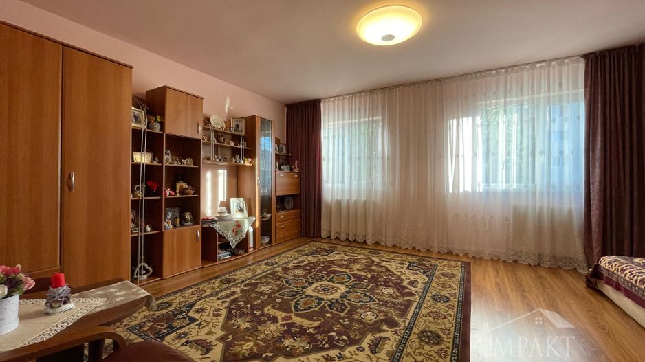 Apartament cu trei camere decomandate spre vanzare in Manastur! - Poză 2