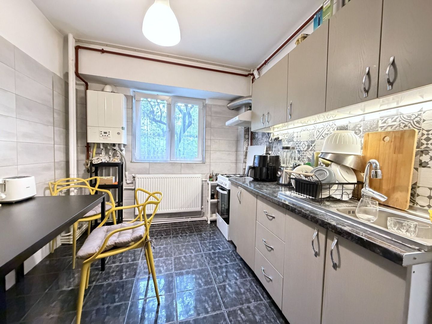 2 camere | etaj 1 | vedere spate | centrala proprie | Stefan cel Mare - Poză 6