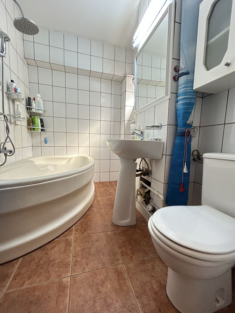 Apartament 3 camere Tomis Nord - 2 gr sanitare - centrala termica - Poză 8