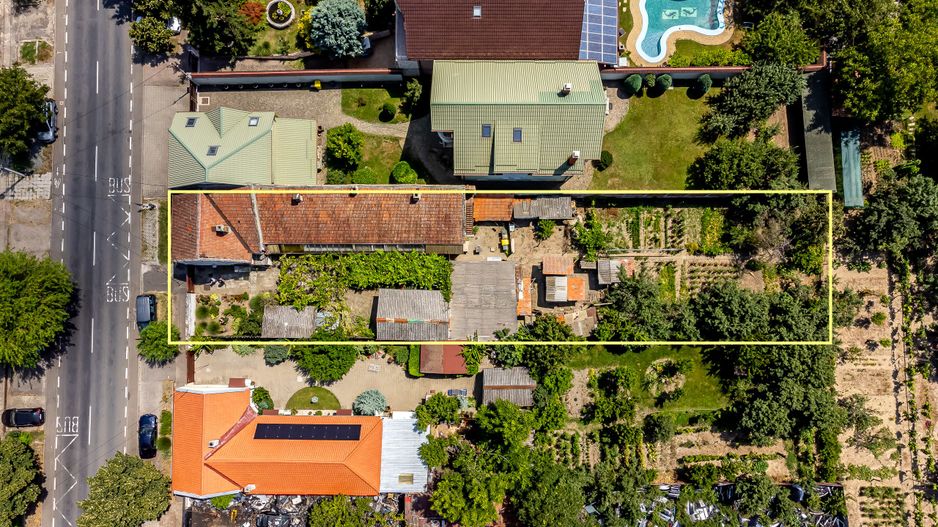 PRET NOU!!! Casa in Parneava - Poză 3