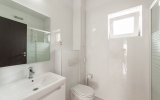 Casă cu 5 camere si 1255 mp teren – Stefanesti-Arges -independență energetica - Poză 11