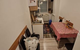 2 Camere Decomandat, etaj intermediar, mobilat/utilat-Zona Alexandru cel Bun - Poză 4