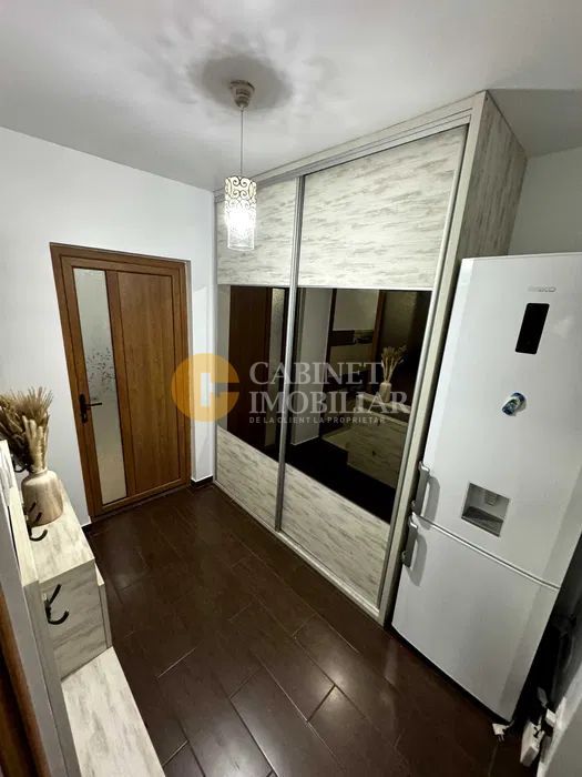 1 Camera Decomandat- Renovat Modern-Mobilat si Utilat - Poză 8