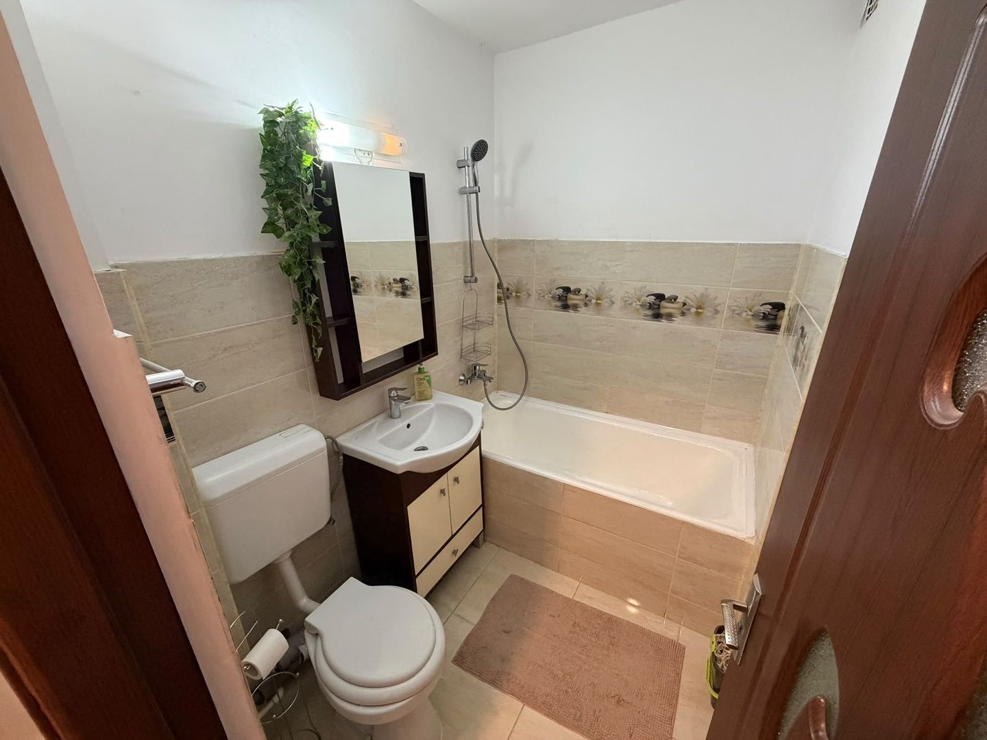 AP. 2 CAMERE - CASTELUL DE APA, PARCARE INCLUSA, MOBILAT, COMISION 0% - Poză 10