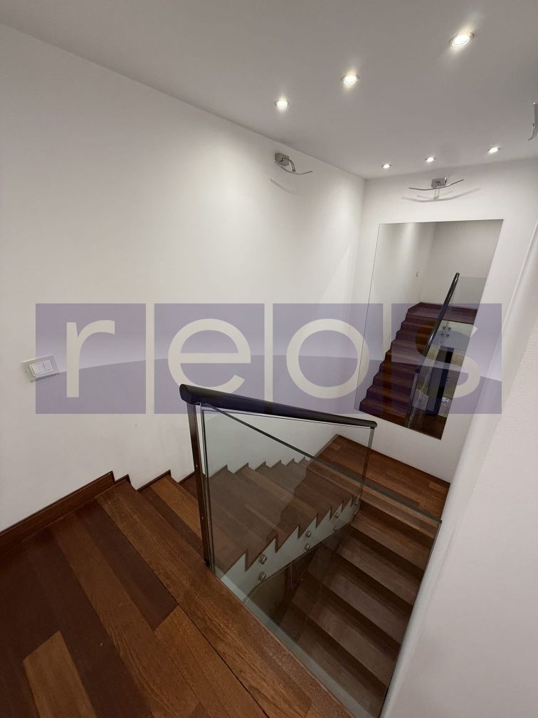 VANZARE 3 CAMERE - SEMIDECOMANDAT - CURTE - 2 LOC DE PARCARE - Poză 3