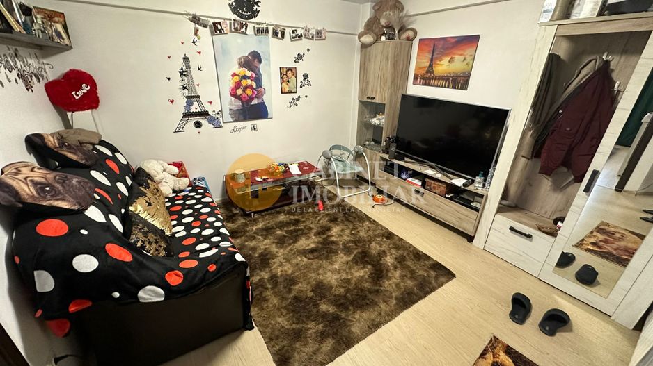 Apartament Cu 2 Camere -Etaj 1 -Bloc 2009 - Poză 2