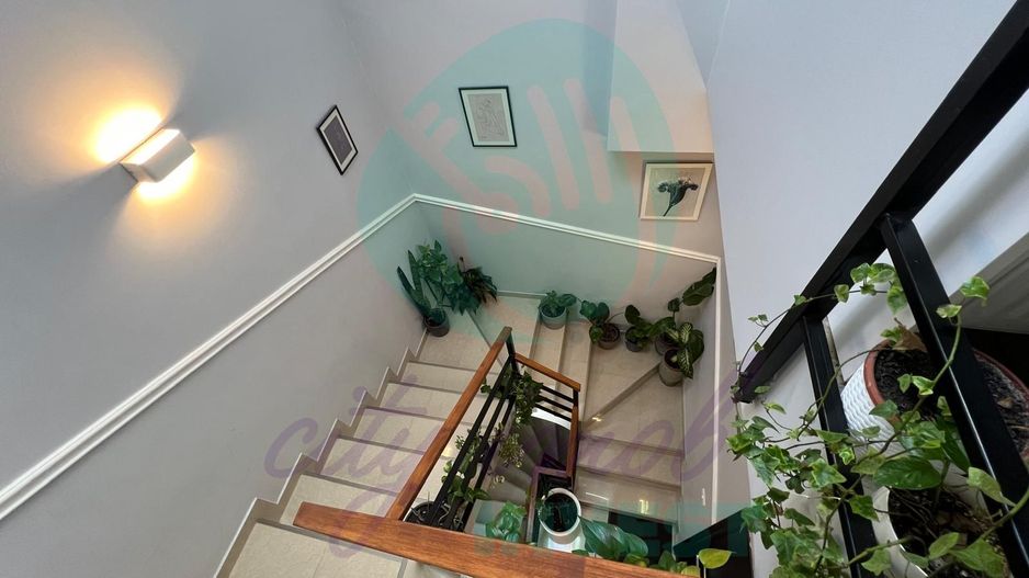 Afacere la cheie – Bistro & Airbnb | Vilă consolidată Parcul Carol & Tineretului - Poză 9