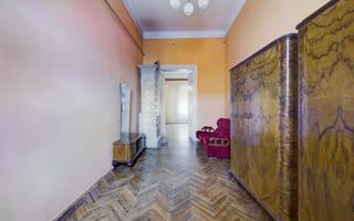 Apartament de 2 camere pe strada Episcopiei - Poză 7