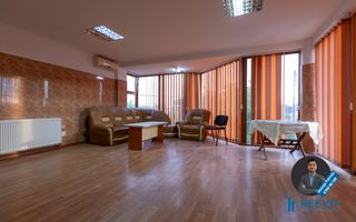 Casă + Spațiu Comercial de vânzare, Șerbanești, Bacău - Poză 11