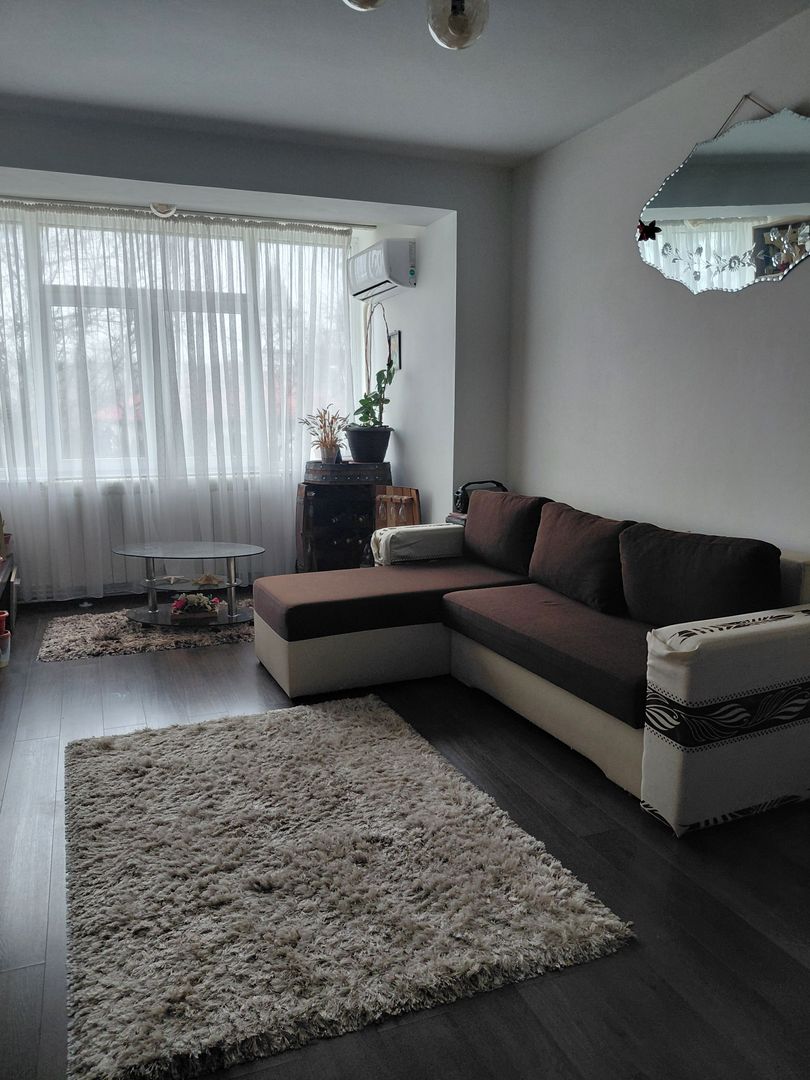 Apartament 2 cam – Tiglina 2, etaj 2/4 ,pozitie excelenta - Poză 2