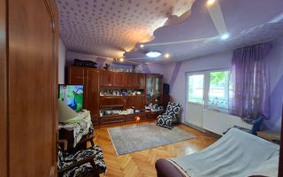 Apartament cu 3 camere -spatios si decomandat -  Zona Bucovina - Poză 3