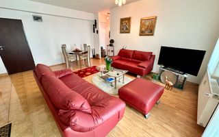 Apartament spațios cu 3 camere,  central, lumină naturală, parcare subterana - Poză 1