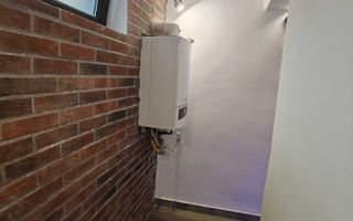 Vând Apartament la demisol cu 2 camere Zona Centrala! - Poză 6