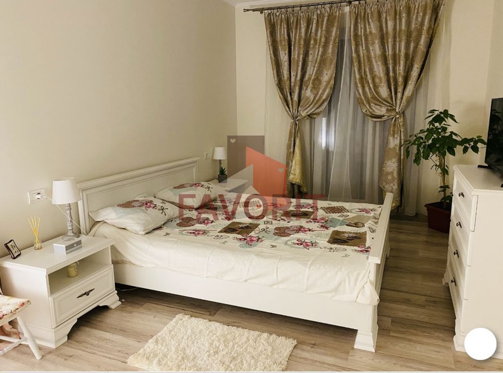 Etaj 1. Mobilat si utilat. Spatios. 2 locuri de parcare - Poză 5