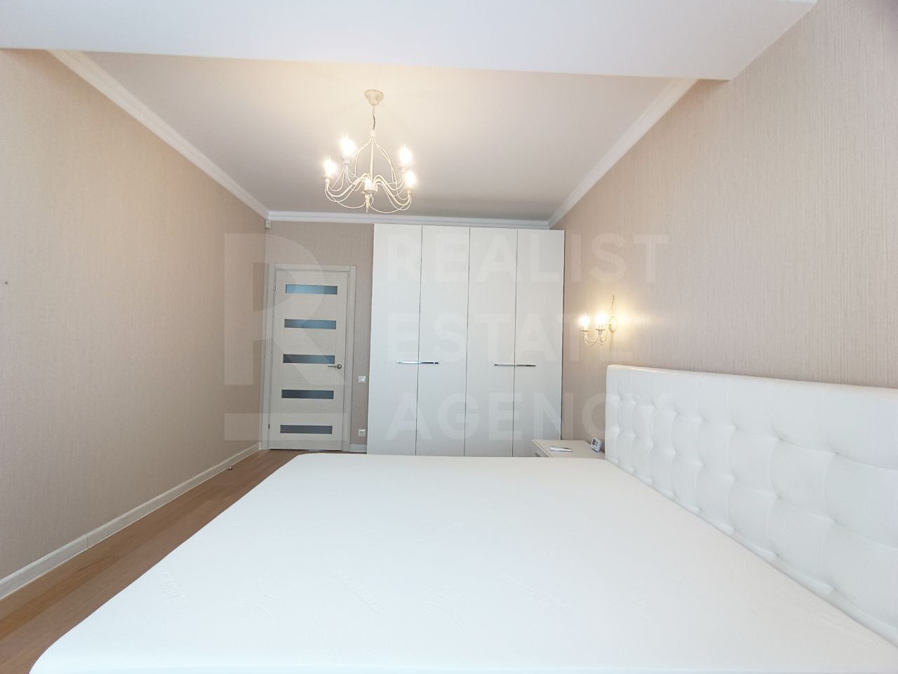 Chirie, apartament, 1 cameră, strada Vlaicu Pîrcalab, Centru - Poză 3