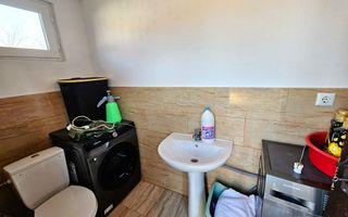 Casă 4 camere, renovată, mobilată, utilată, 410 mp teren, zona Centru - Poză 15