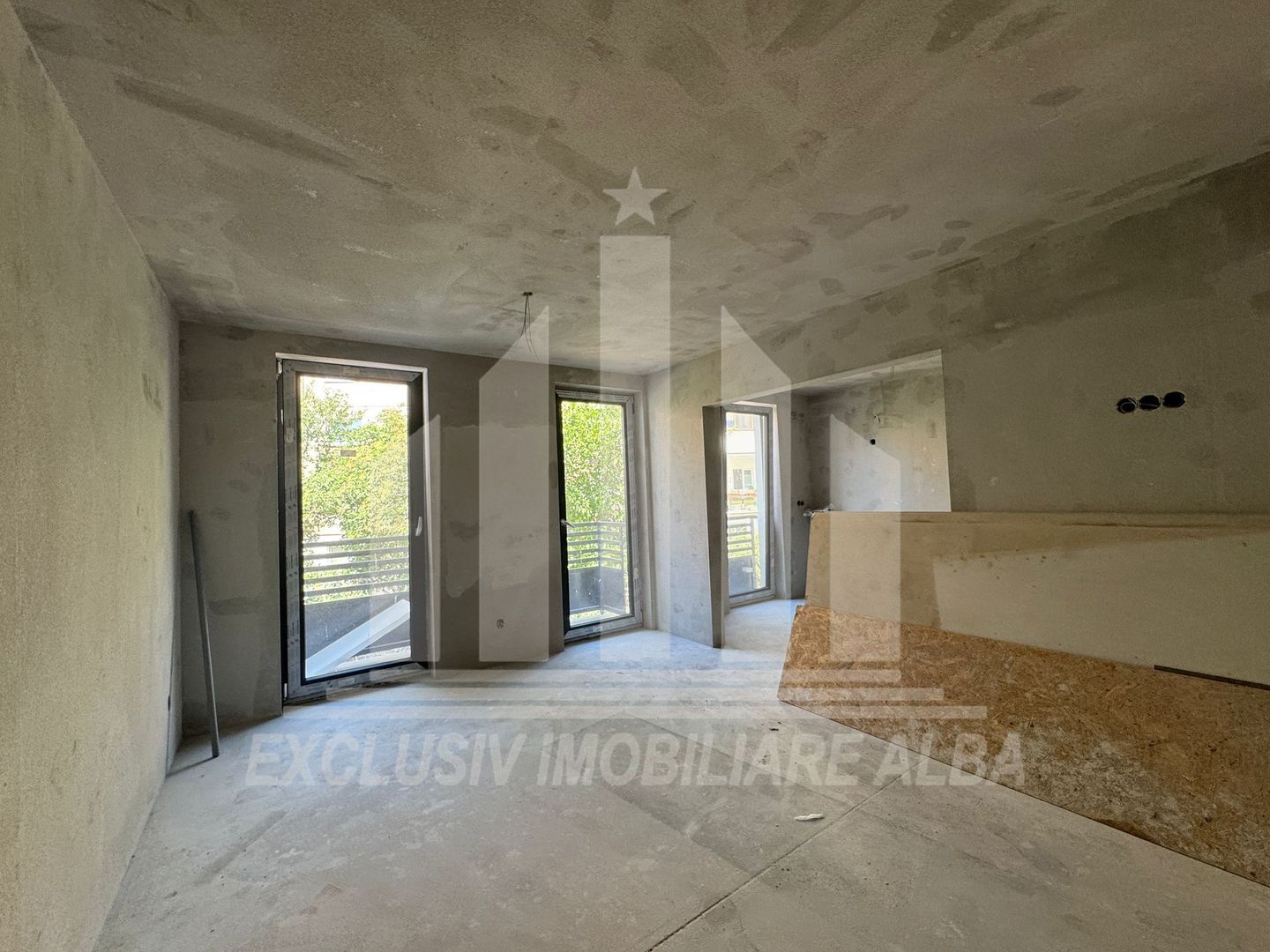 Apartament cu 2 camere decomandate de vanzare, Bloc Nou - Poză 2