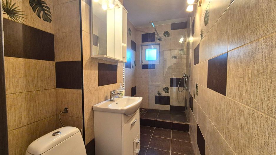 Exclusivitate - Imobil la cheie, ideal birouri sau locuință, la prima închiriere - Poză 10