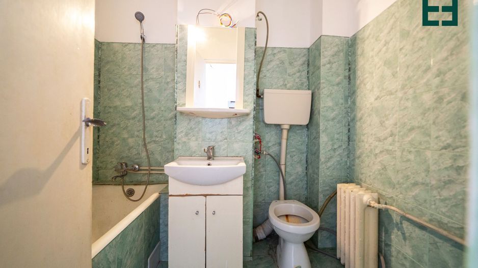 Apartament cu 3 camere etajul 4 - Cartierul A. Vlaicu - Arad - Poză 13