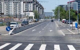 Spre Inchiriere : Spatiul Comercial /Showroom - Poză 2