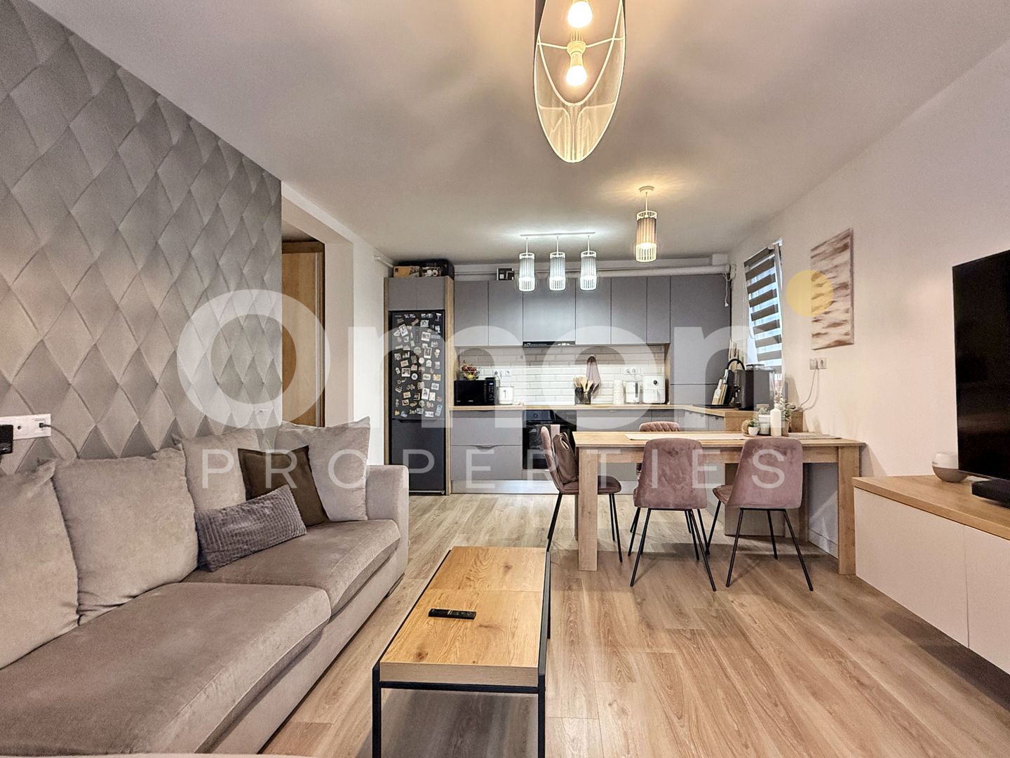 Apartament cu 3 camere, si 2 locuri de parcare  zona Lamaitei bloc 2020 - Poză 3