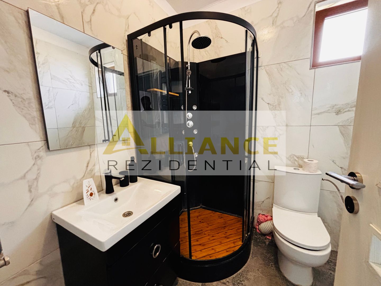 Duplex complet mobilat – 3 camere, 2 băi și curte proprie - Poză 6