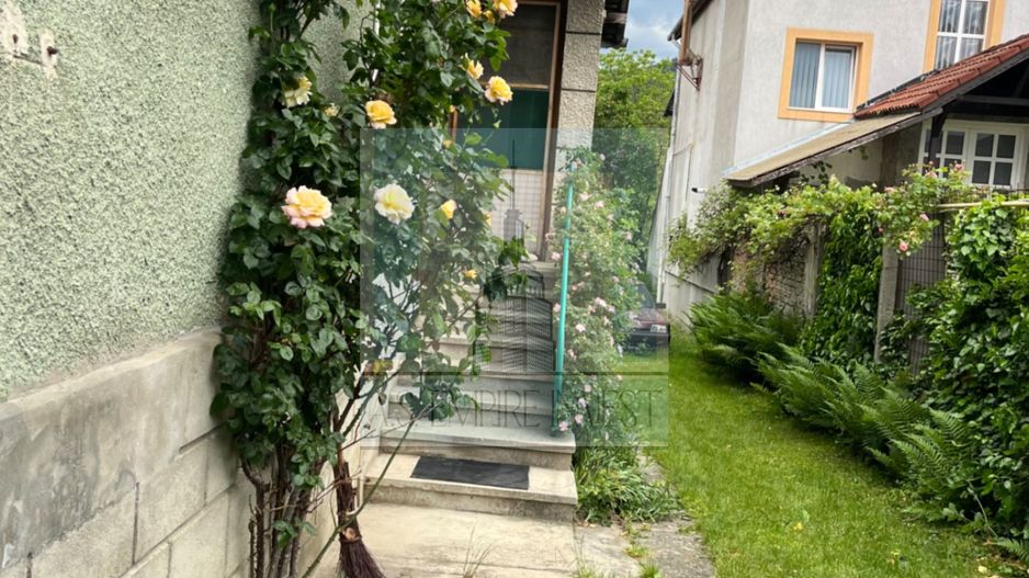 Casa singur in curte - zona Sacele nu - Poză 15