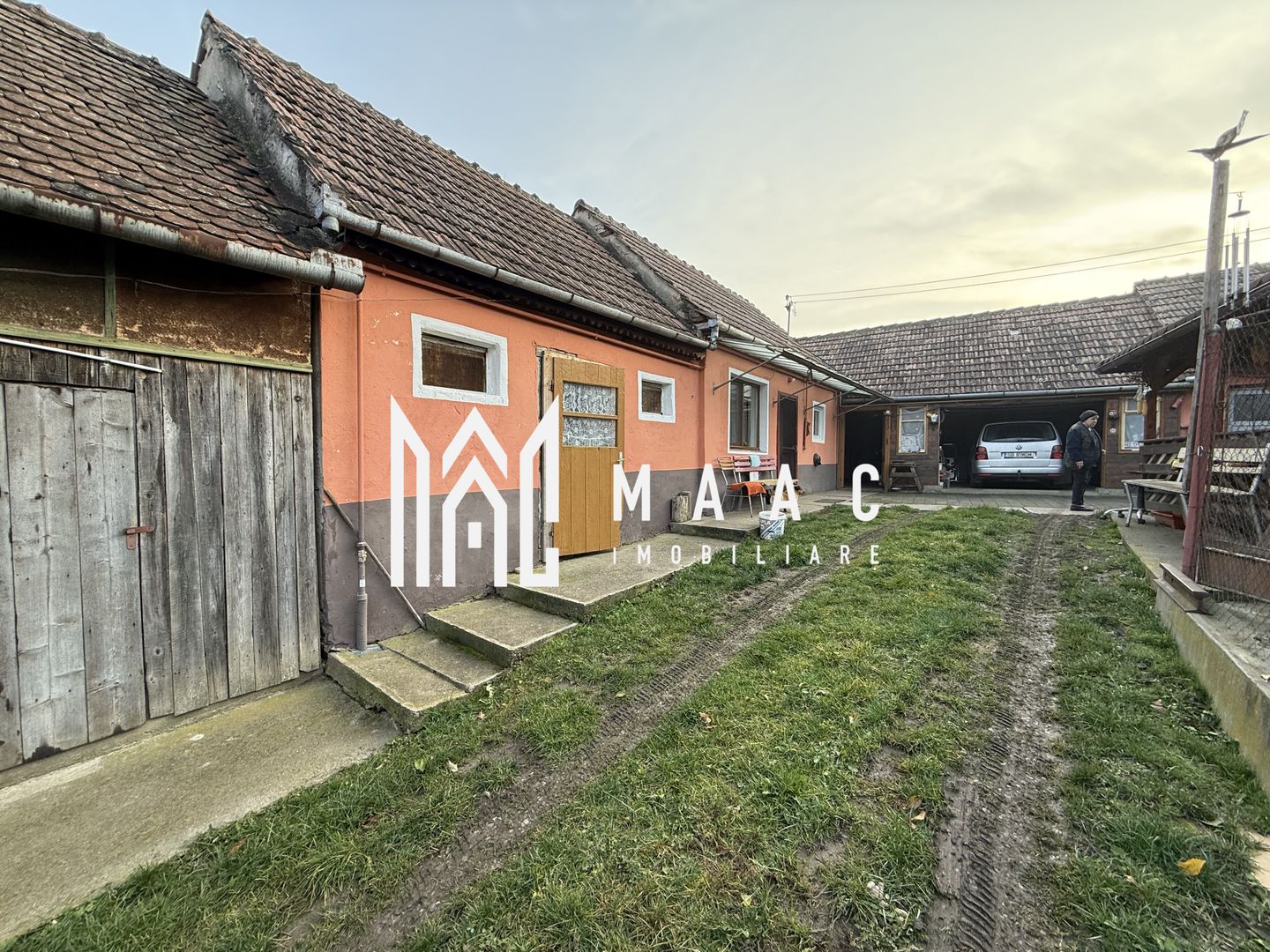 Casa individuala | 3502 MP | Utilitati | Miercurea Sibiului - Poză 3