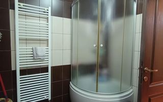 Apartament 4 camere - finisat- lift nou- Zona Lama- Ocazie! - Poză 8